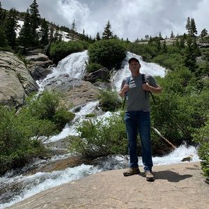 Meet your Posher, Chris